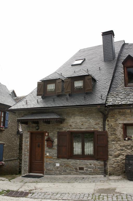 Mont Apartamentos Valle De Aran מראה חיצוני תמונה