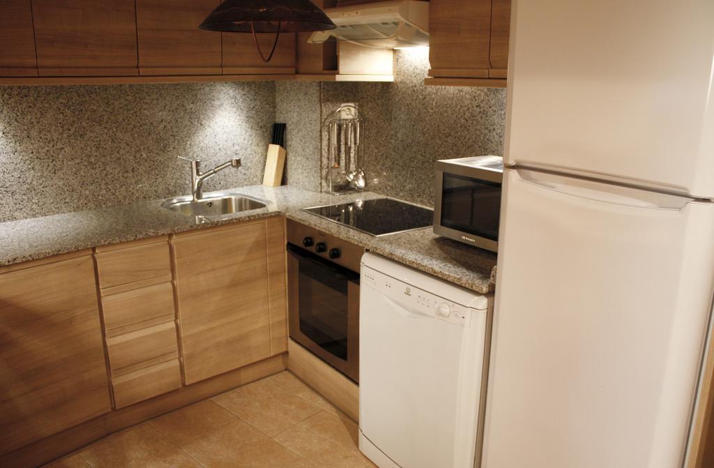 Mont Apartamentos Valle De Aran מראה חיצוני תמונה