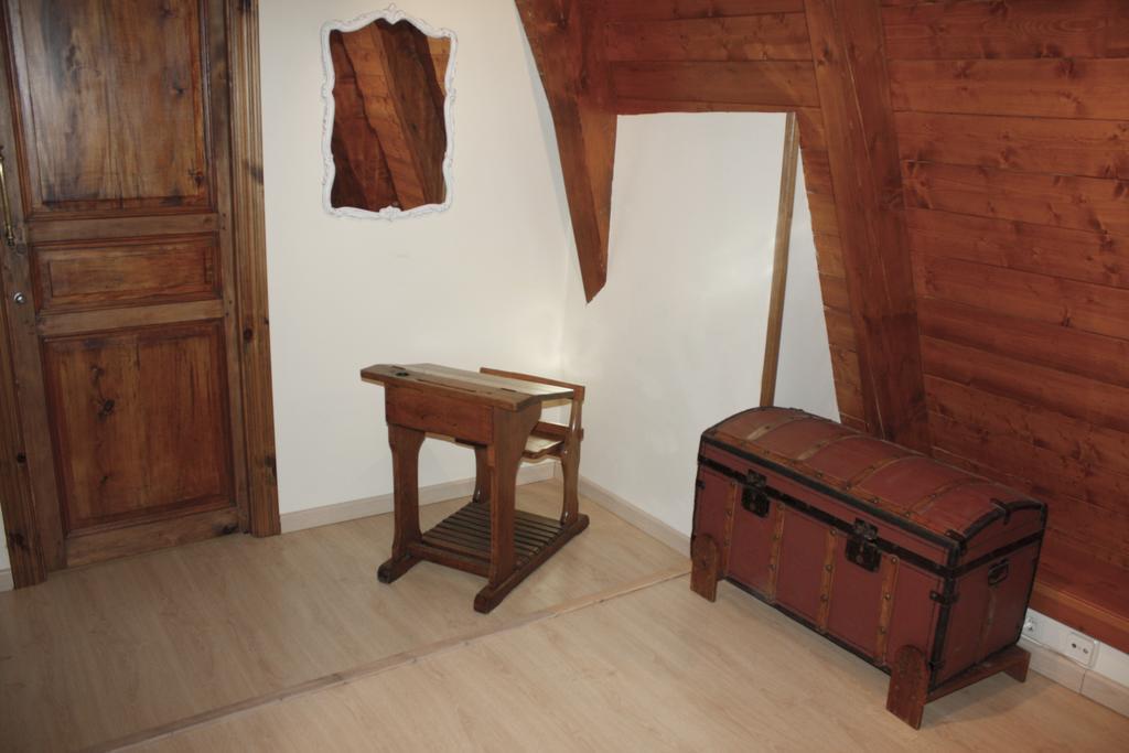 Mont Apartamentos Valle De Aran מראה חיצוני תמונה